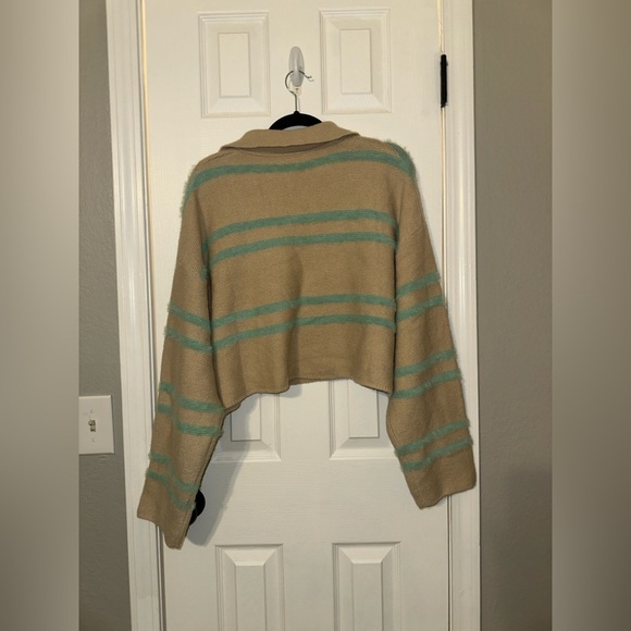MABLE FUZZY CROP STRIPE SWEATER - Picture 4 of 11